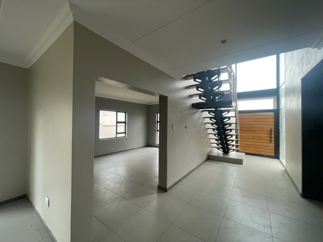 4 Bedroom Property for Sale in Wild Olive Estate Free State
